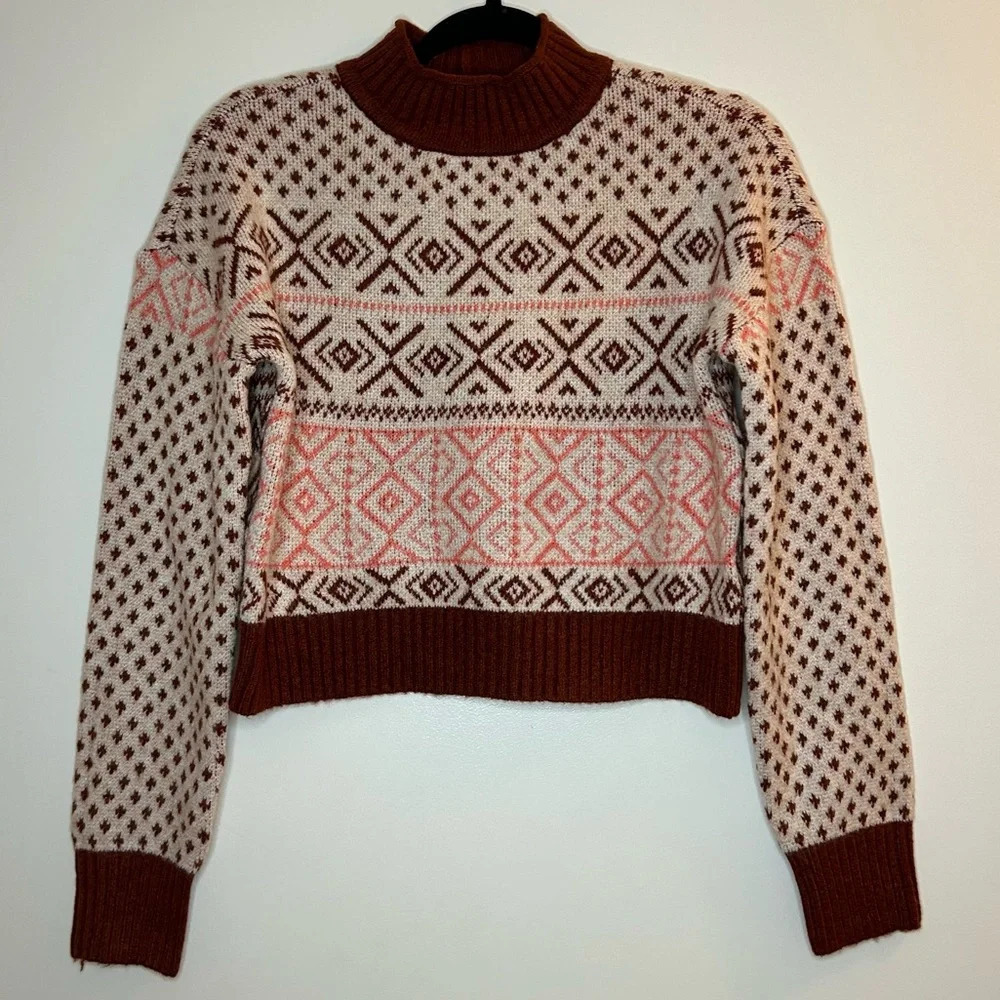 American Eagle Women’s XS Mock Neck Printed Long Sleeve Sweater NWT